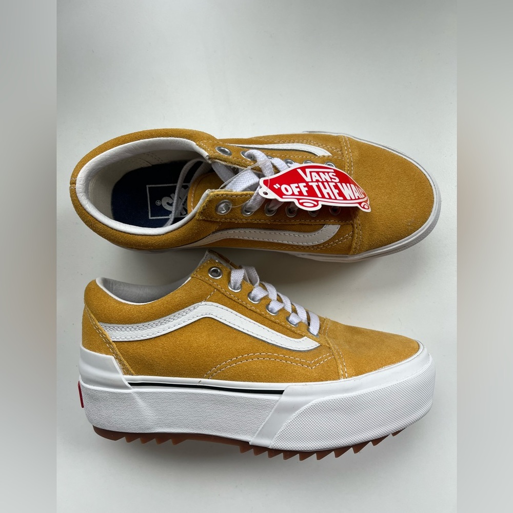 NWT Vans Old Skool Stacked Suede Platform Golden Yellow - Size 5.5 Women’s
